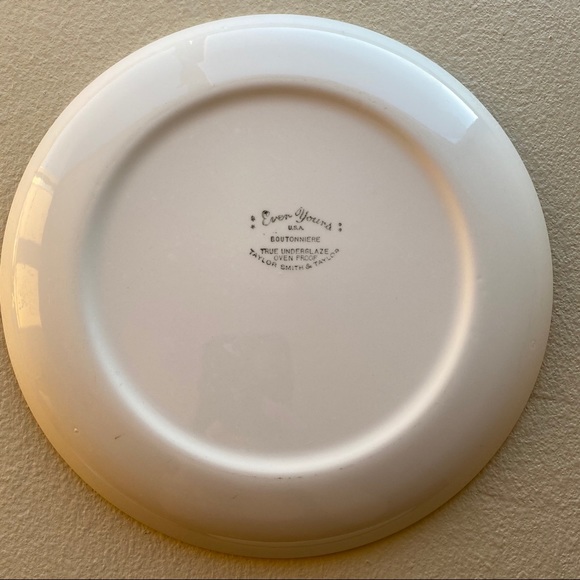 Two Vintage Ever Yours Boutoniere 10 (1/4)” plates - Picture 6 of 13